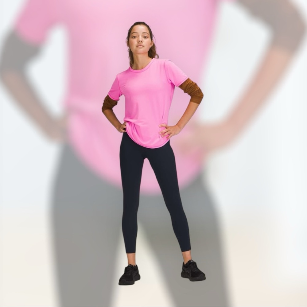 Lululemon Base Pace High-Rise Tight 25"'
True Navy